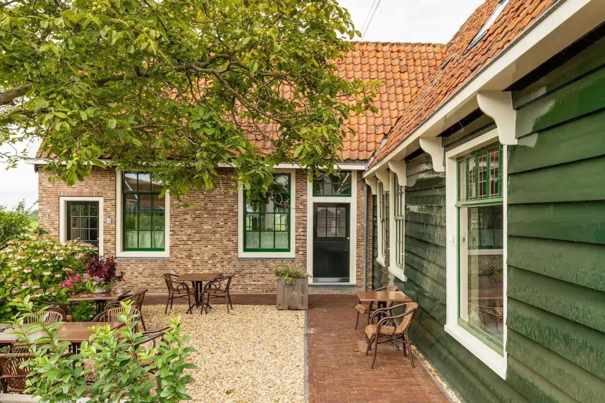 Boutique Hotel Jongwijs Westzaan Buitenkant foto