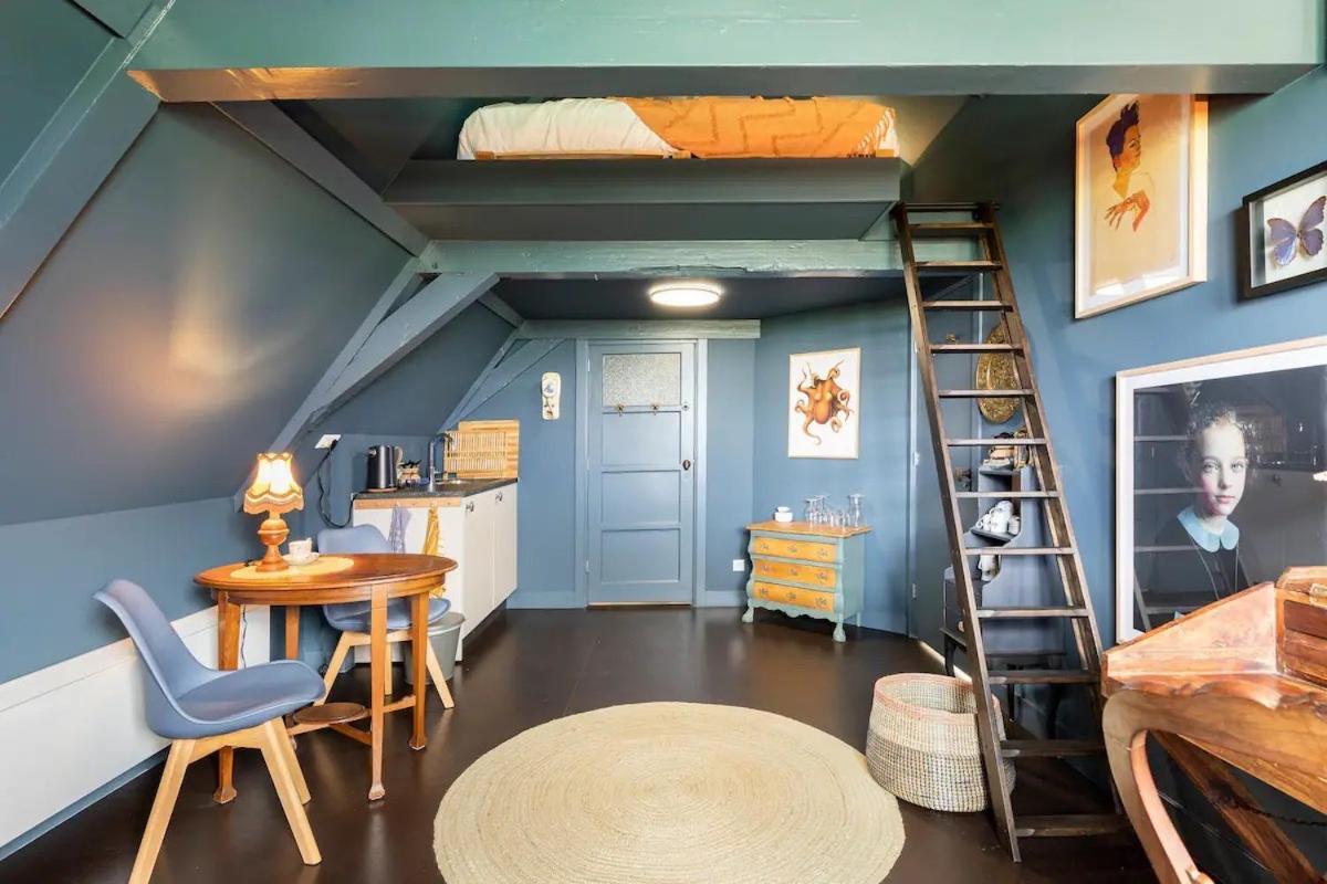 Boutique Hotel Jongwijs Westzaan Buitenkant foto