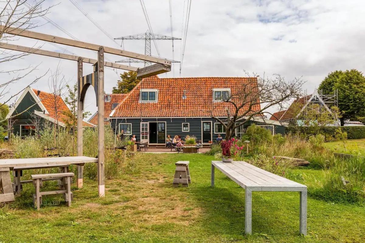 Boutique Hotel Jongwijs Westzaan Buitenkant foto