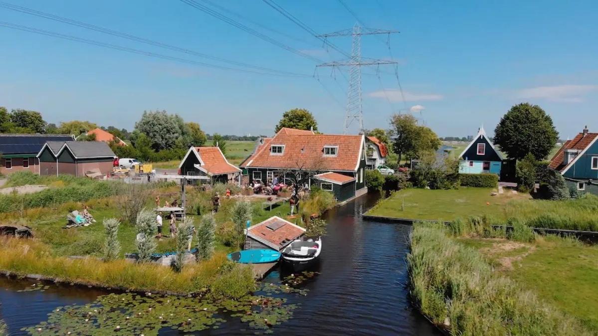 Boutique Hotel Jongwijs Westzaan Buitenkant foto